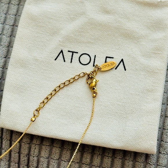 Waterproof 18k Gold Plated and Genuine White Pearl Chocker Necklace - Picture 7 of 9